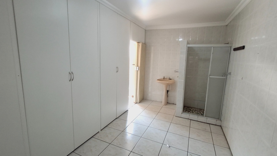 5 Bedroom Property for Sale in Sasolburg Ext 4 Free State